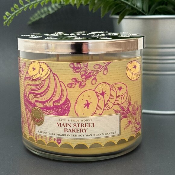 BBW Main Street Bakery Bath & Body Works 3 Wick Candle - Picture 1 of 10